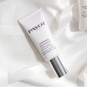 PAYOT  CRÈME ILLUMINATRICE...